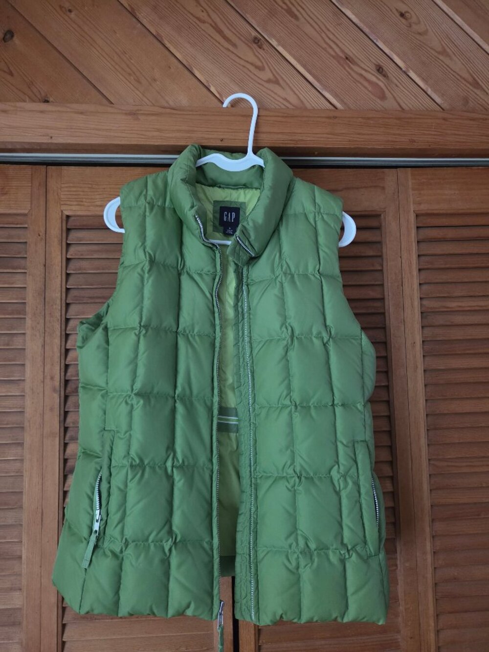 Medium Down Vest By Gap